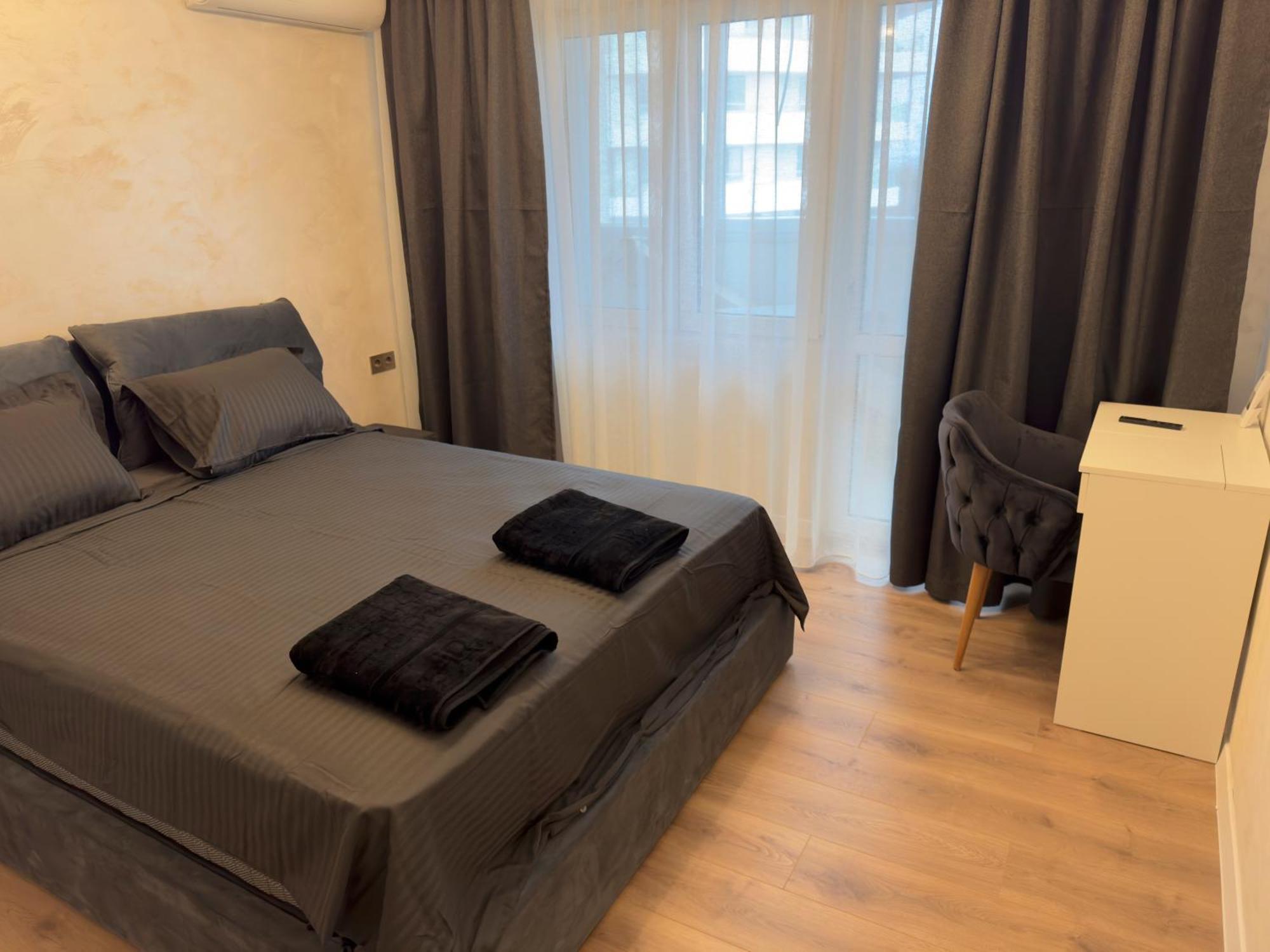 Seaview Lazur Apartment Бургас Екстериор снимка