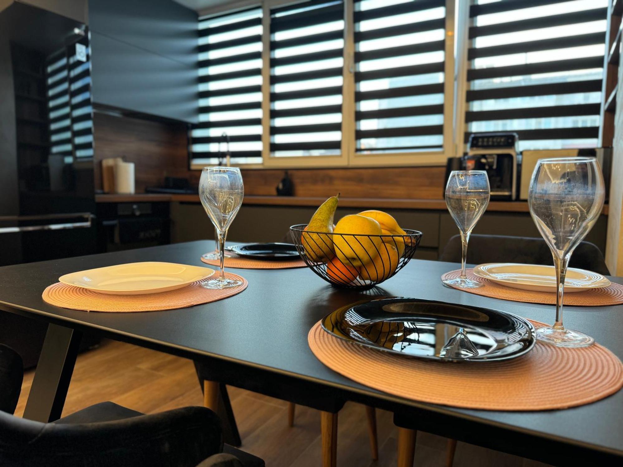 Seaview Lazur Apartment Бургас Екстериор снимка