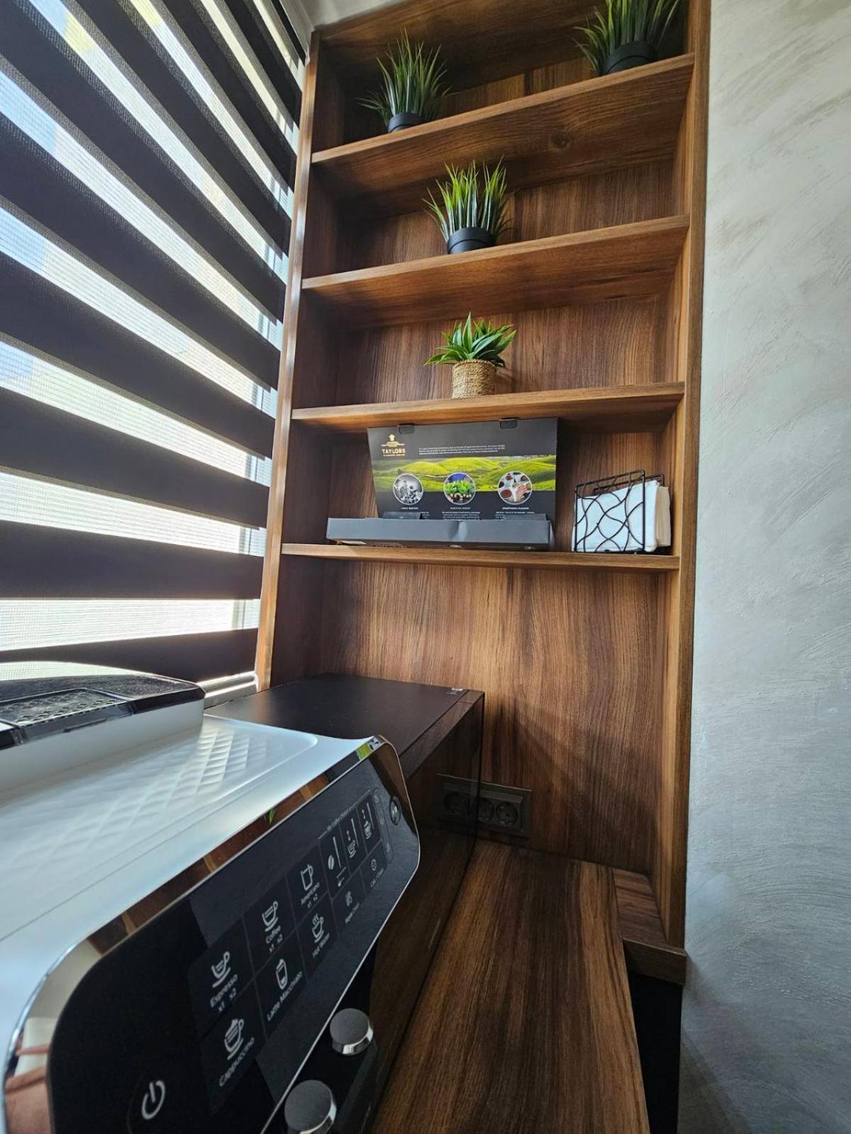 Seaview Lazur Apartment Бургас Екстериор снимка